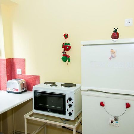 Stephany Apartment เอเธนส์ ภายนอก รูปภาพ