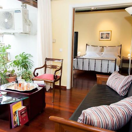 Stephany Apartment เอเธนส์ ภายนอก รูปภาพ