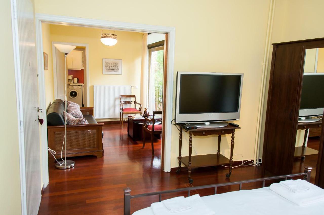 Stephany Apartment เอเธนส์ ภายนอก รูปภาพ